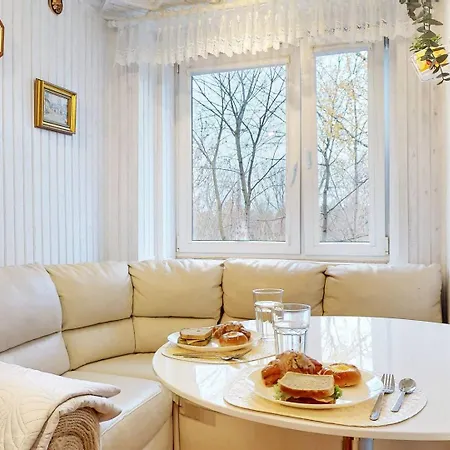 아파트 Cozy Mokotow With Balcony 바르샤바