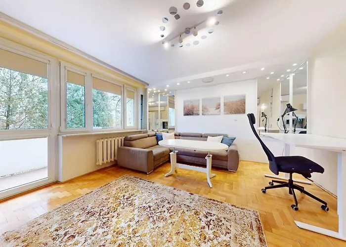 Lejlighed Cozy Mokotow With Balcony